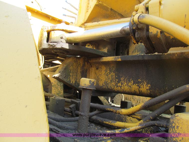 image for item E4962 1966 Allis-Chalmers TS460B motor scraper