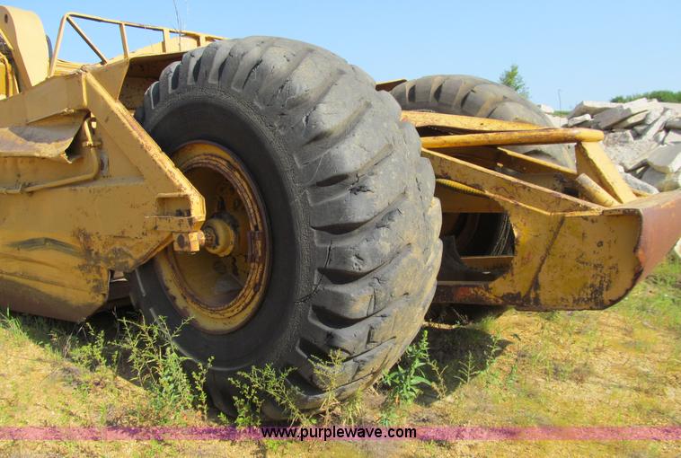 image for item E4962 1966 Allis-Chalmers TS460B motor scraper