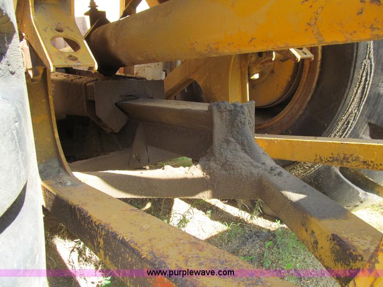 image for item E4962 1966 Allis-Chalmers TS460B motor scraper