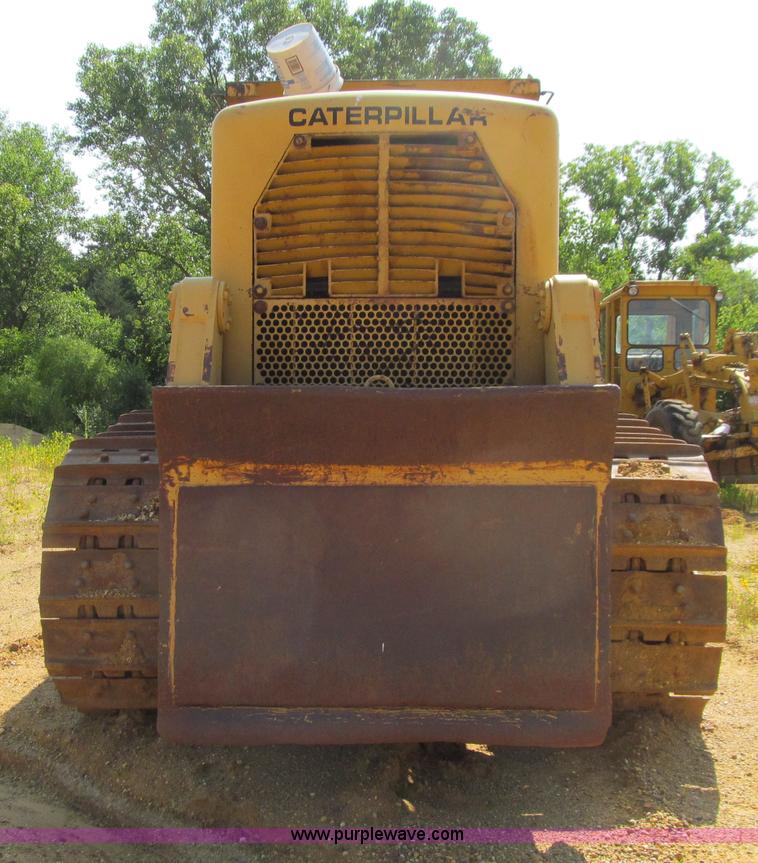 image for item E4964 1966 Caterpillar D9G dozer
