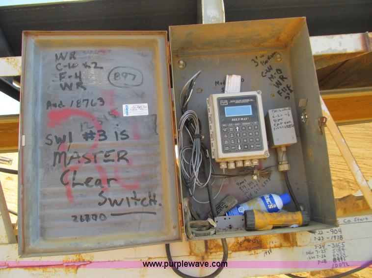 image for item E4966 Kolman 101-PE portable radial stacking conveyor