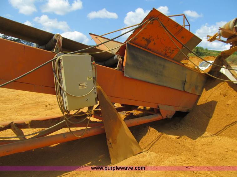 image for item E4968 Custom built portable transfer conveyor