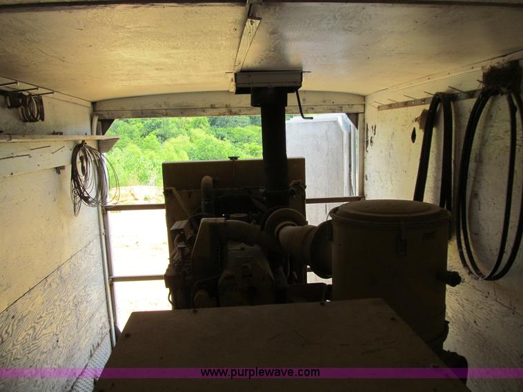 image for item E4972 Bemac generator