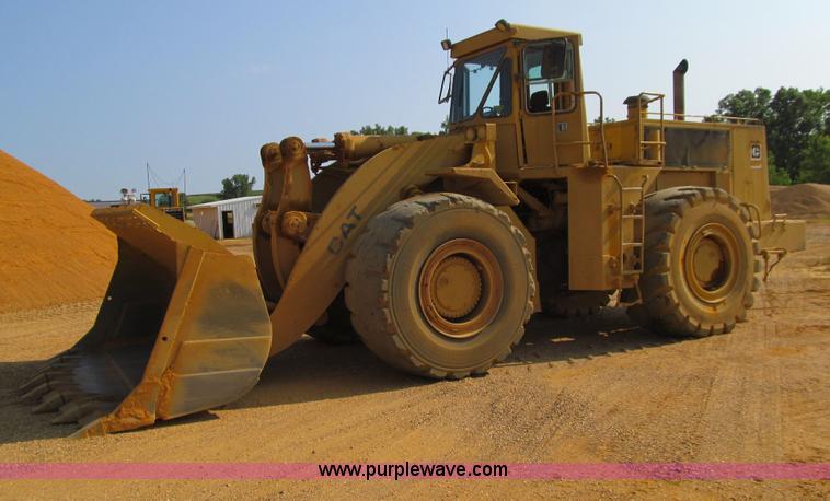 image for item E4973 1979 Caterpillar 988B wheel loader