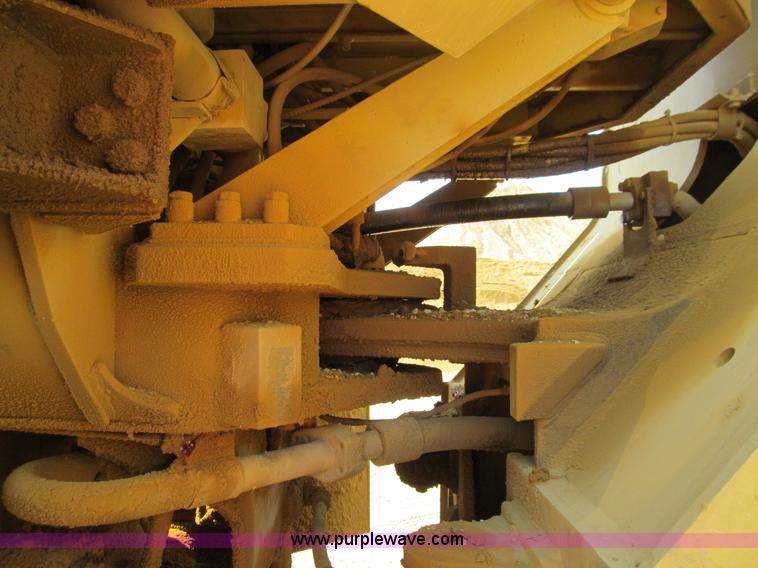 image for item E4973 1979 Caterpillar 988B wheel loader