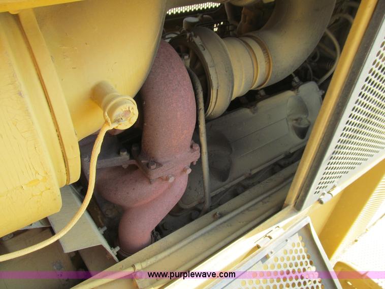 image for item E4973 1979 Caterpillar 988B wheel loader