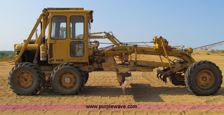 image for item E4974 1966 Allis-Chalmers M100B motor grader