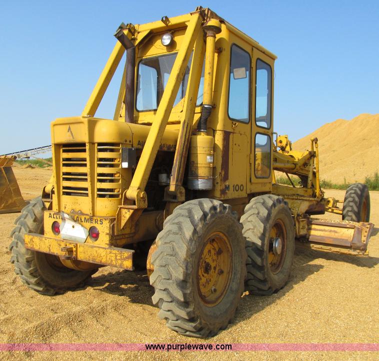 image for item E4974 1966 Allis-Chalmers M100B motor grader