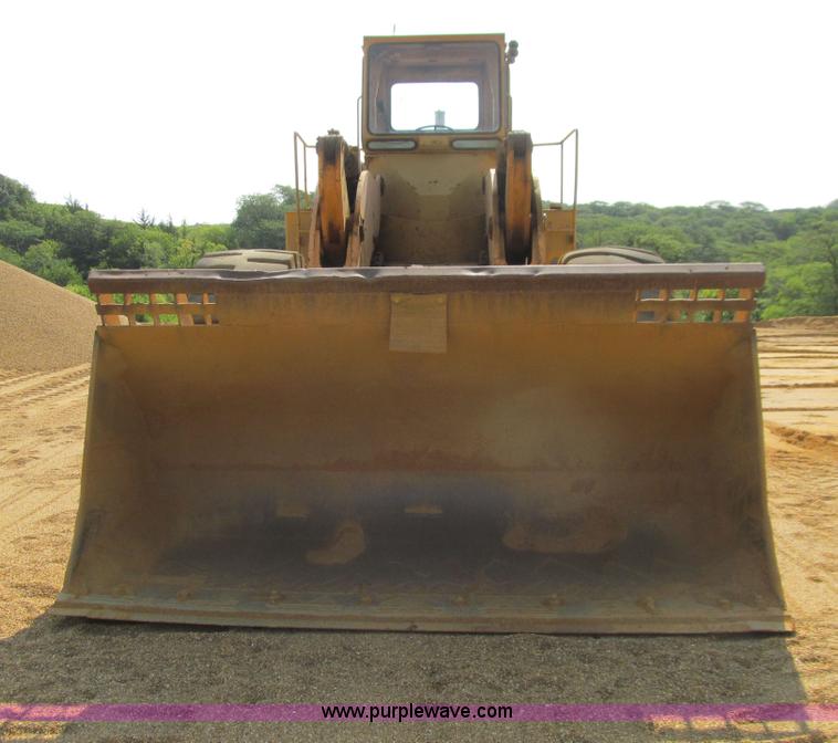 image for item E4975 1978 Michigan 275B wheel loader