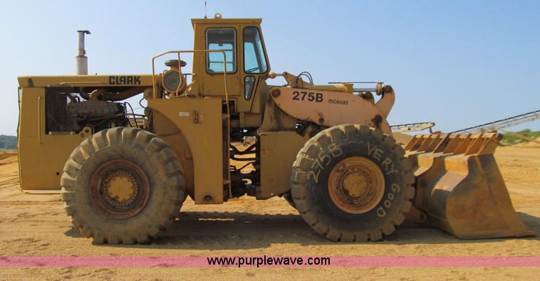 image for item E4975 1978 Michigan 275B wheel loader
