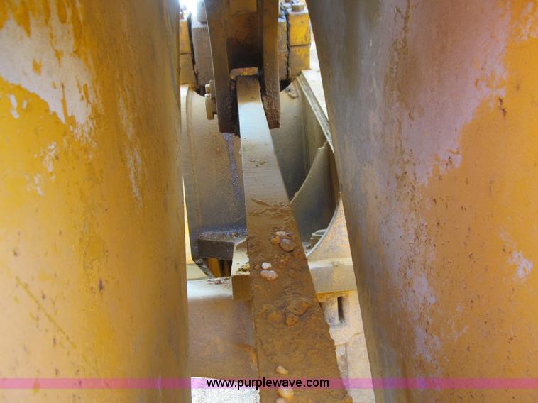 image for item E4975 1978 Michigan 275B wheel loader