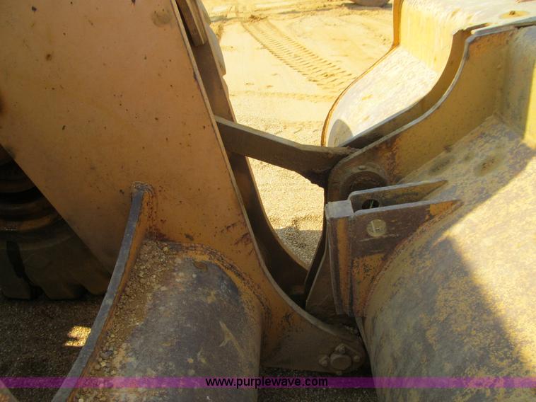 image for item E4975 1978 Michigan 275B wheel loader
