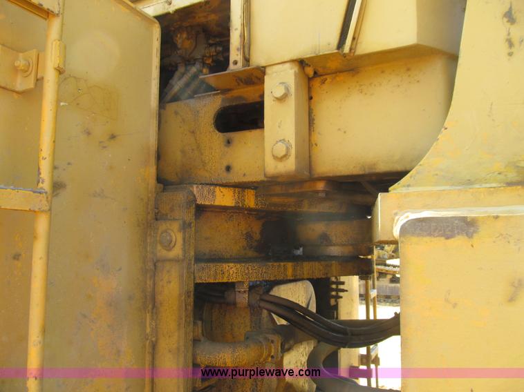 image for item E4975 1978 Michigan 275B wheel loader