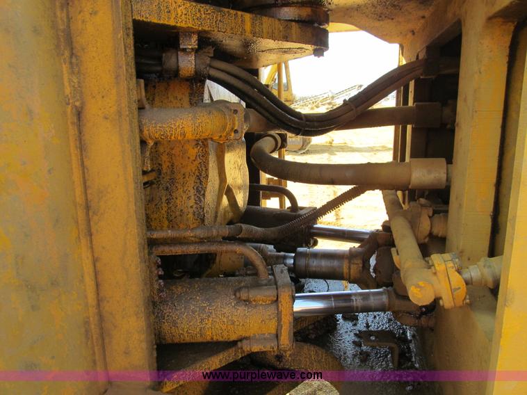 image for item E4975 1978 Michigan 275B wheel loader