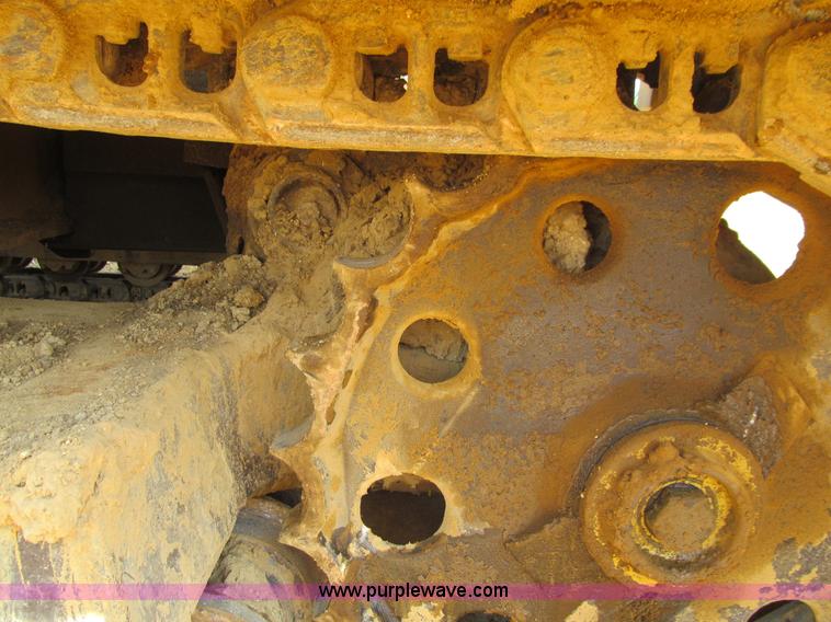image for item E4976 1980 Caterpillar 235 excavator