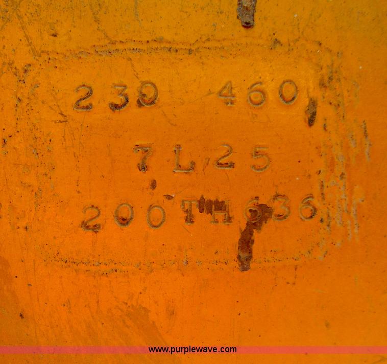 image for item E4977 Caterpillar D343 generator