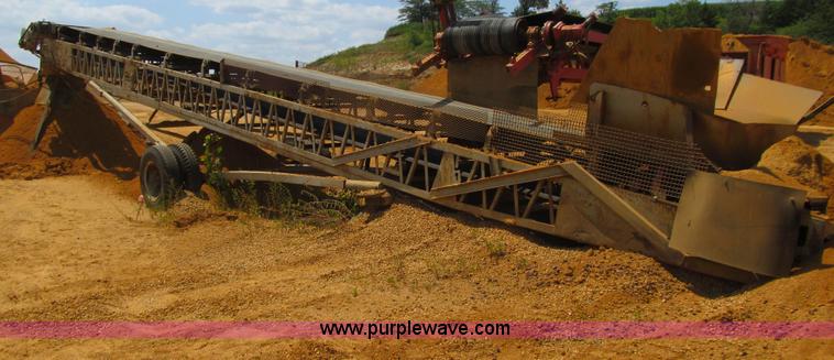 image for item E4981 Custom built portable transfer conveyor