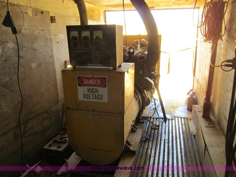 image for item E4983 Kato 200 kW generator