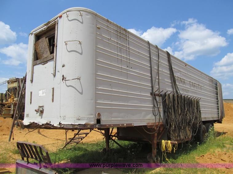 image for item E4983 Kato 200 kW generator