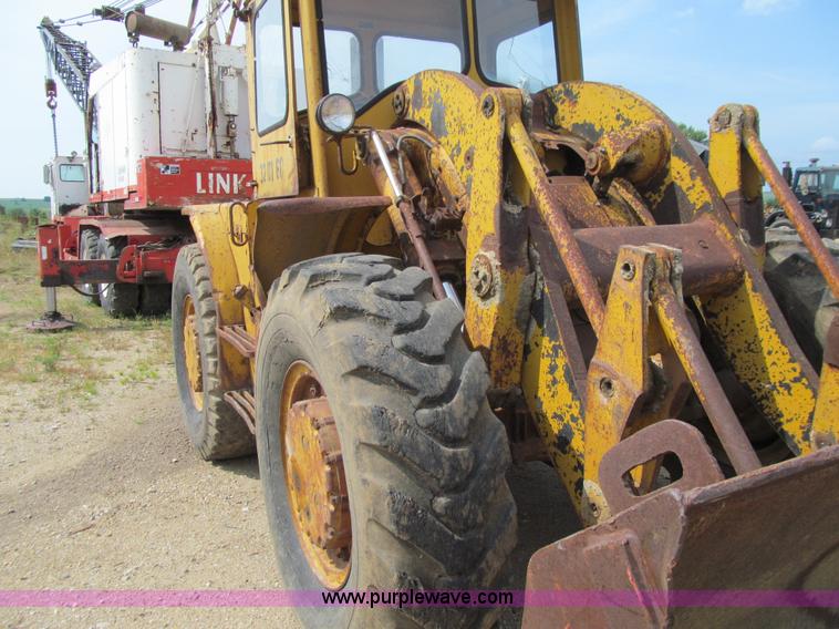 image for item J3444 1961 Caterpillar 944A wheel loader