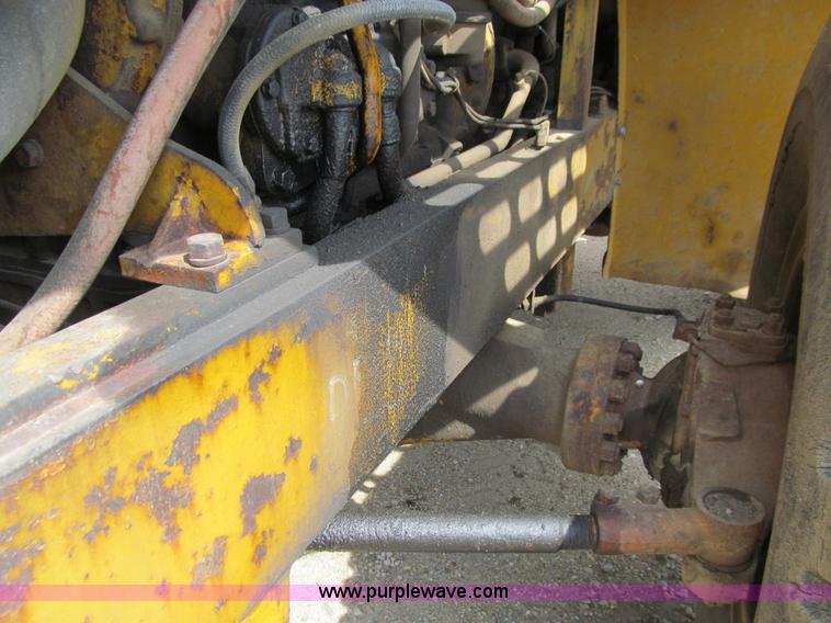 image for item J3444 1961 Caterpillar 944A wheel loader