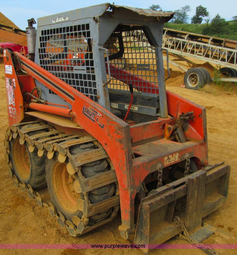image for item J3446 1998 Thomas A50-T133 skid steer