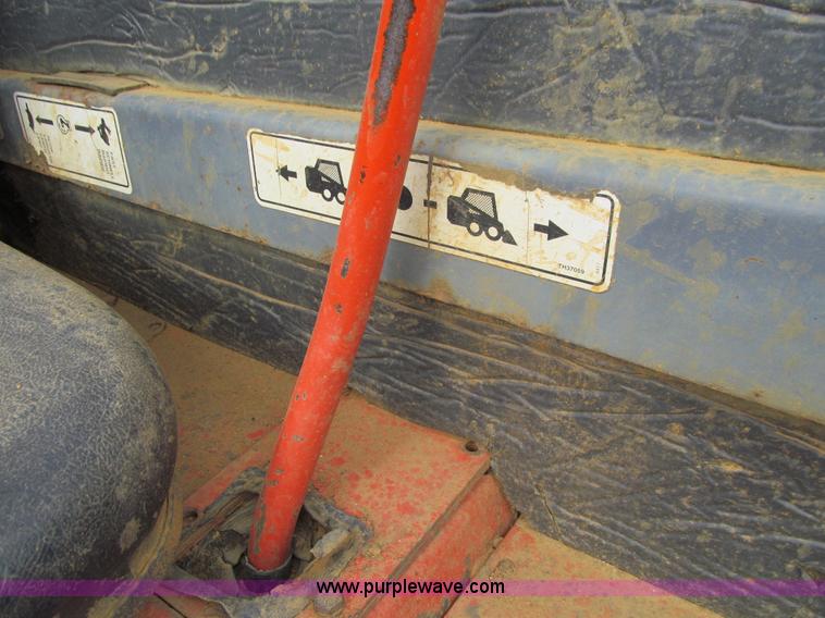 image for item J3446 1998 Thomas A50-T133 skid steer