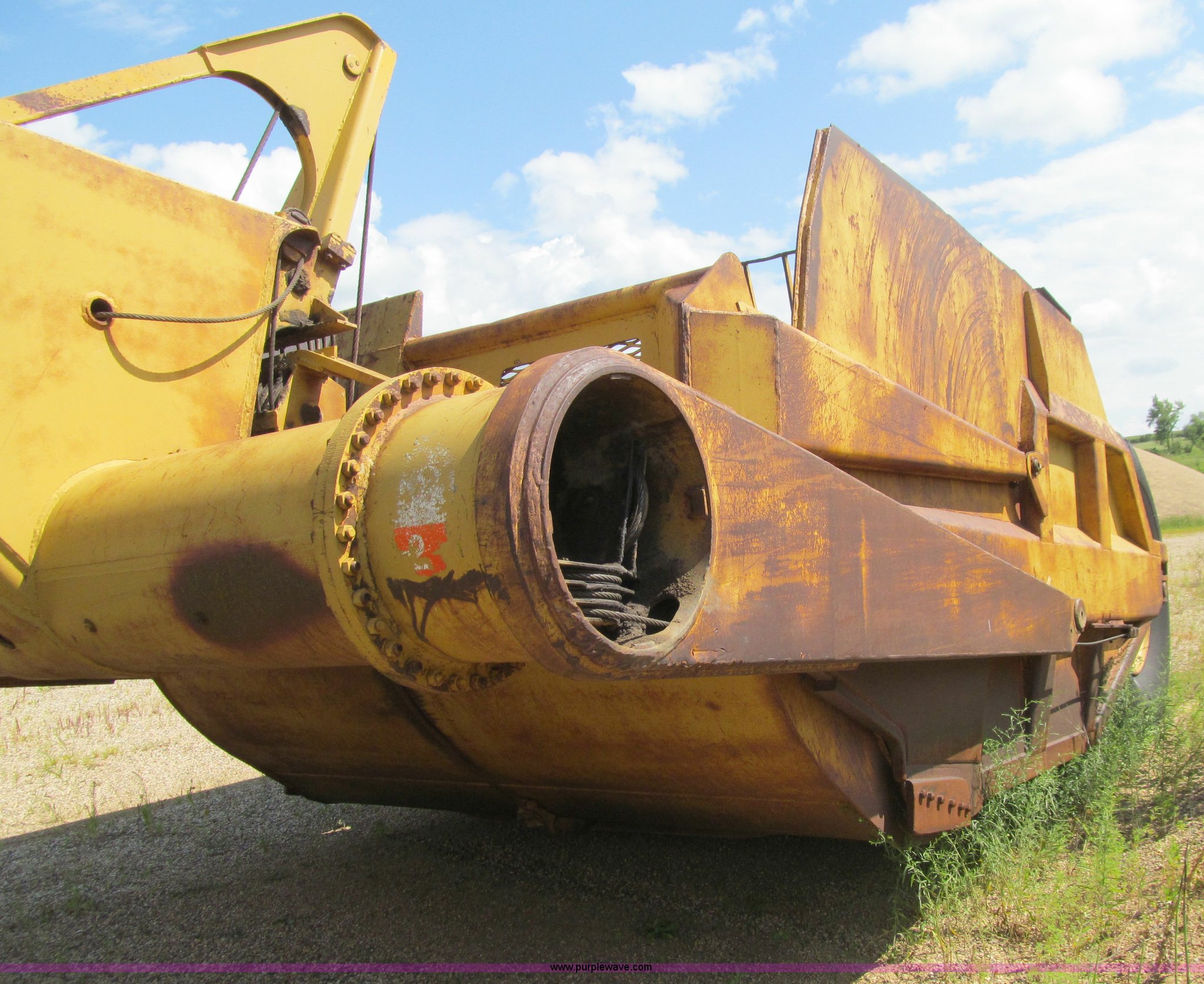 Caterpillar 491 cable pull scraper in Bayard, IA Item E4939 sold