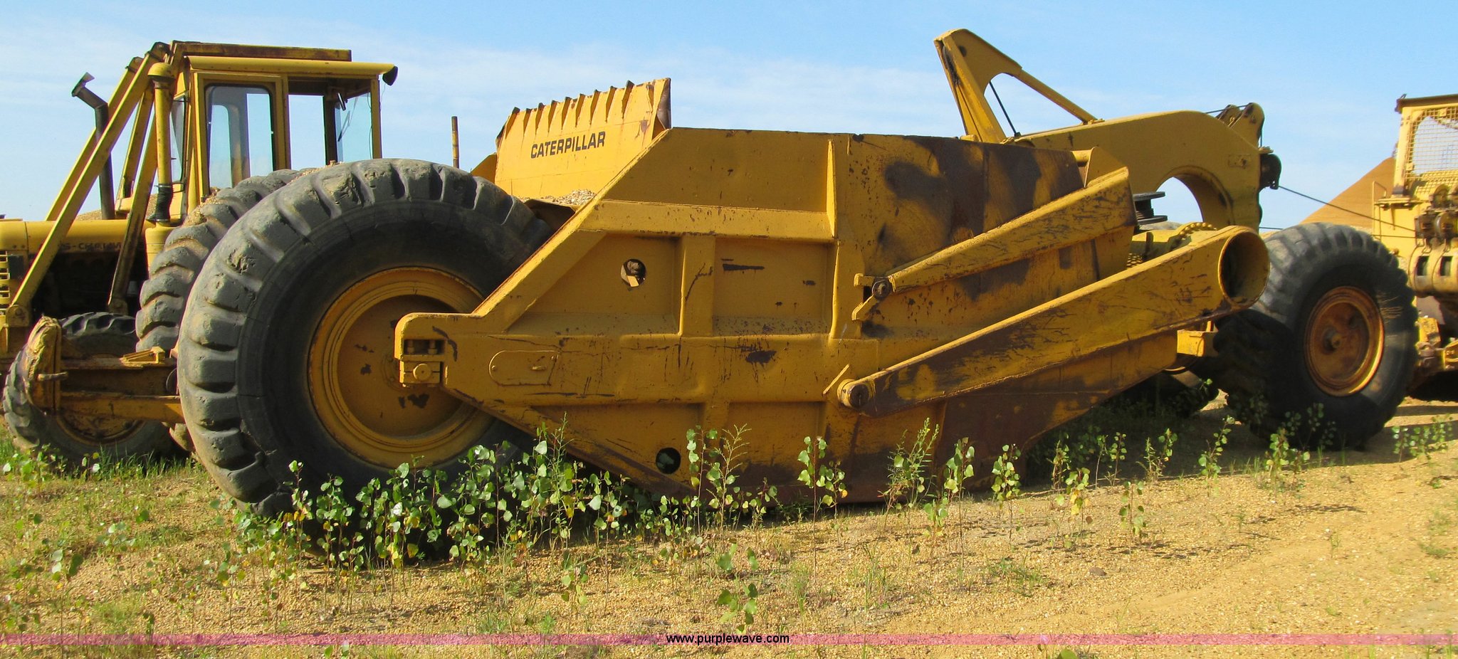 Caterpillar 491 cable pull scraper in Stuart, IA Item E4961 sold