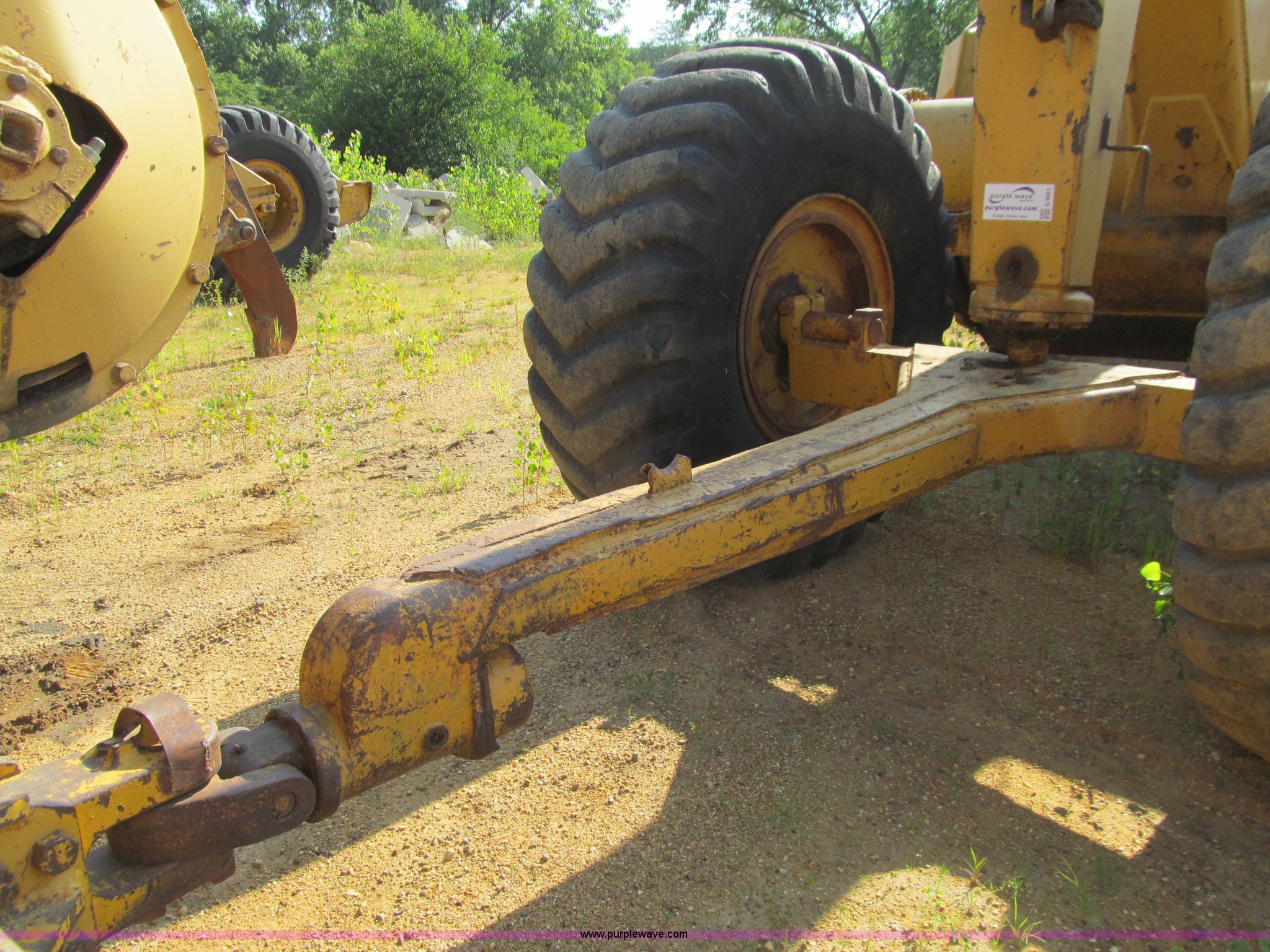 Caterpillar 491 cable pull scraper in Stuart, IA Item E4961 sold