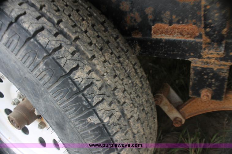 image for item AJ9377 2012 H&H Speed Loader MX tilt deck trailer