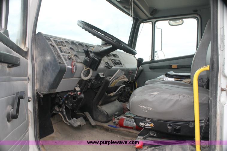 image for item AJ9378 1997 Freightliner FL70 flatbed truck