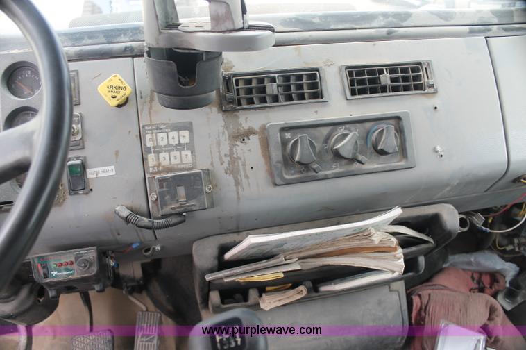 image for item AJ9378 1997 Freightliner FL70 flatbed truck