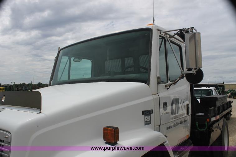 image for item AJ9378 1997 Freightliner FL70 flatbed truck