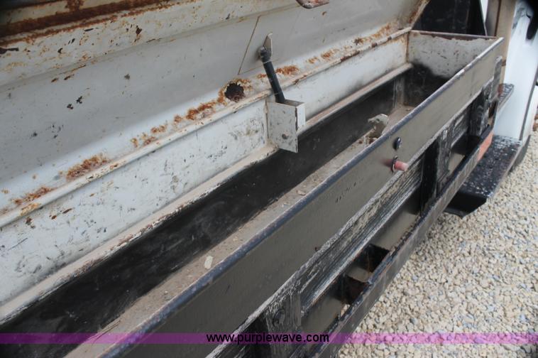 image for item AJ9378 1997 Freightliner FL70 flatbed truck