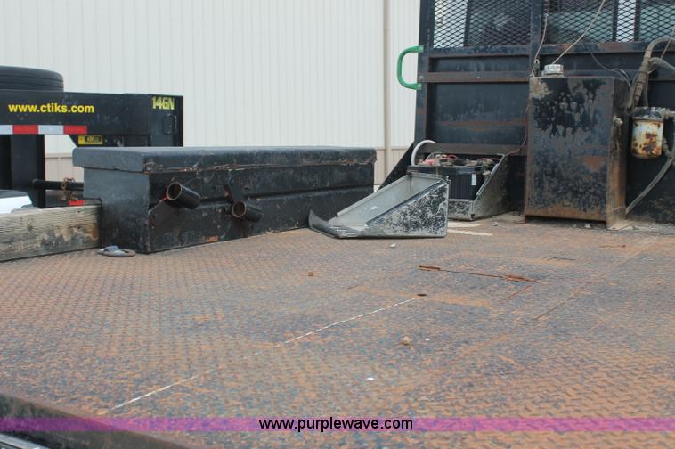 image for item AJ9378 1997 Freightliner FL70 flatbed truck