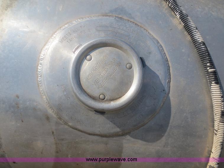 image for item AZ9194 (3) aluminum fuel tanks