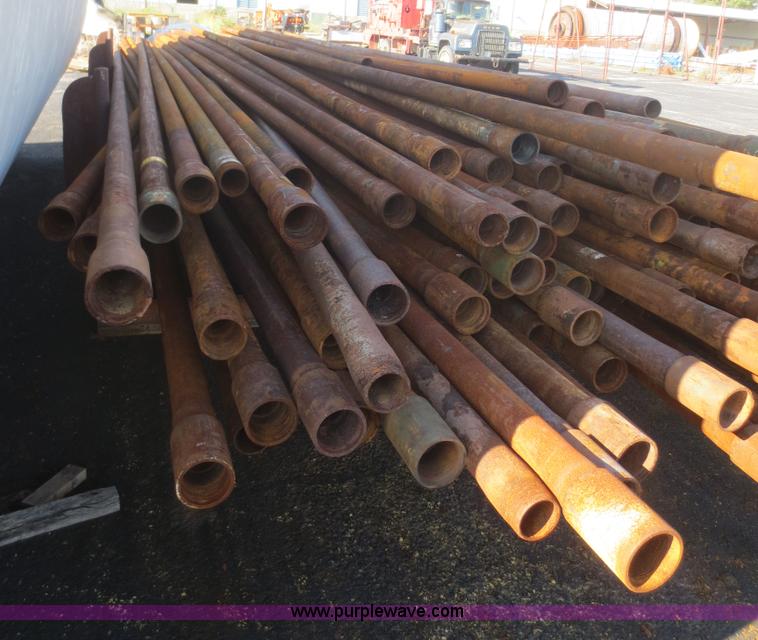 image for item D1160 (66) joints of 2 7/8" structural steel pipe