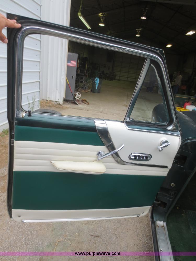 image for item D2146 1954 Lincoln Capri