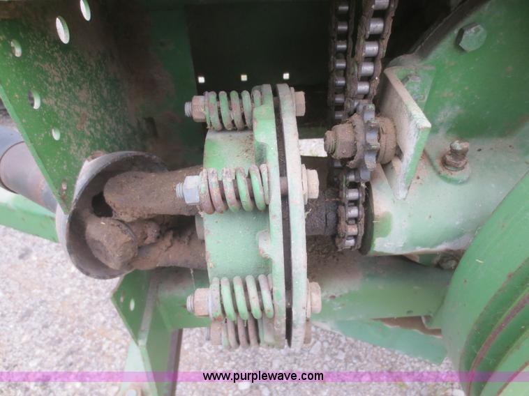 image for item D2149 John Deere 346 square baler