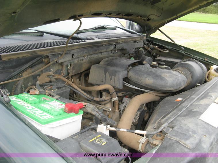 image for item E7891 2003 Ford F150 SuperCrew pickup truck