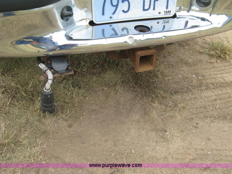 image for item E7891 2003 Ford F150 SuperCrew pickup truck