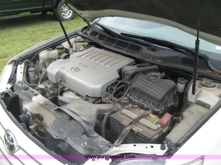 image for item E7892 2005 Toyota Avalon XL