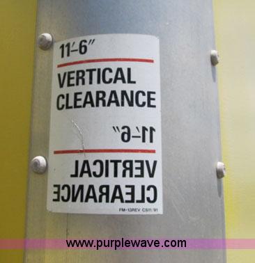 image for item F4940 1992 GMC TopKick box truck