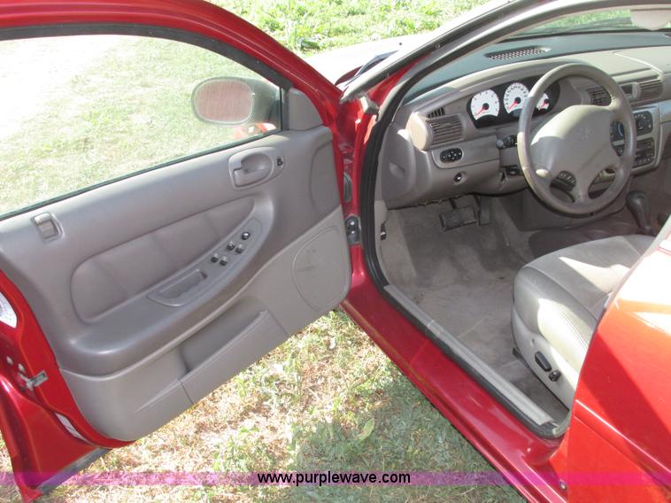 image for item F7462 2003 Dodge Stratus R/T