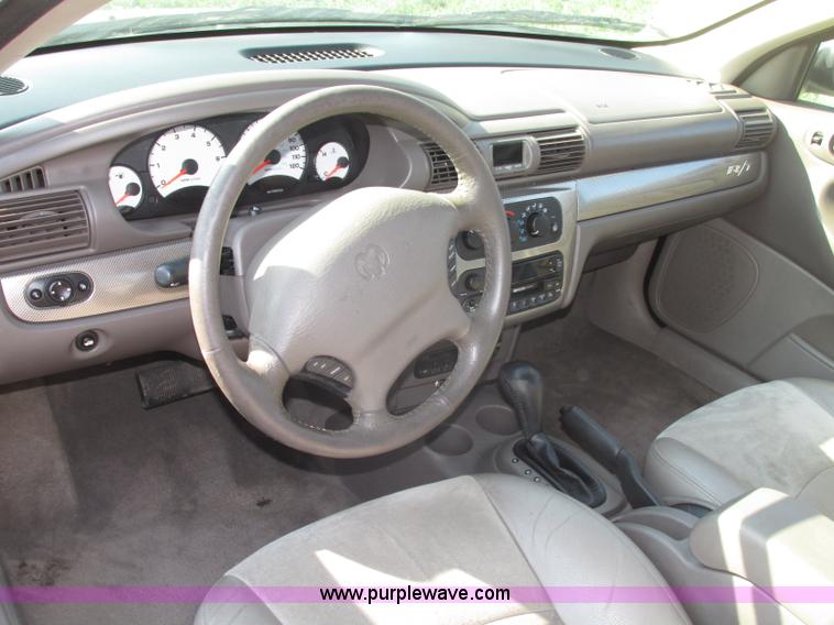 image for item F7462 2003 Dodge Stratus R/T