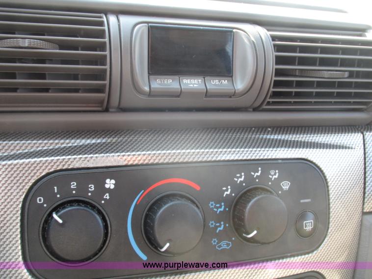 image for item F7462 2003 Dodge Stratus R/T