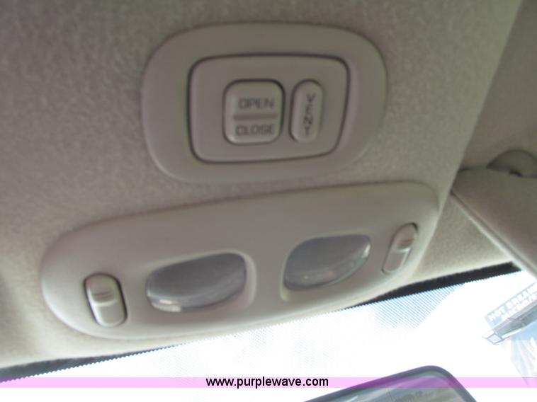 image for item F7462 2003 Dodge Stratus R/T