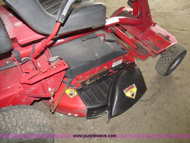 image for item G9957 Snapper WM280921B riding lawn mower