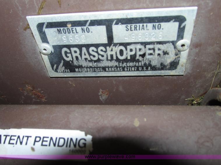 image for item G9958 2003 Grasshopper 720K riding lawn mower